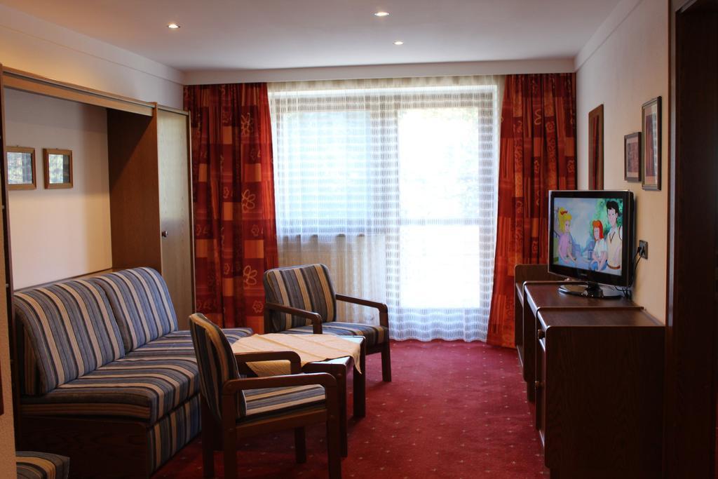 库塔尔施罗斯尔公寓酒店 库哈台 外观 照片